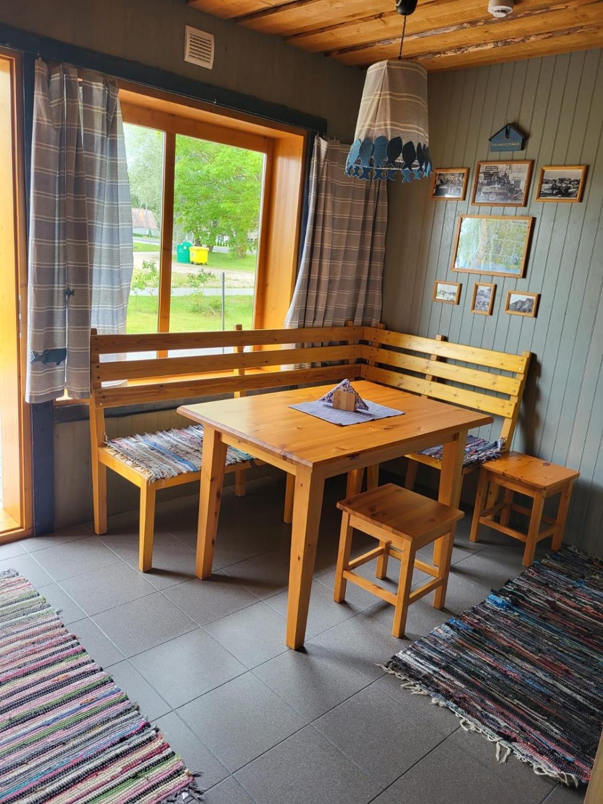 Hostel Kalameeste Maja มุตส์เว ภายนอก รูปภาพ